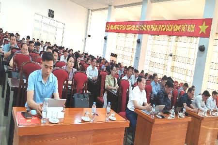 Tổ chức tập huấn chuyên môn, nghiệp vụ lĩnh vực Nội vụ cho cán bộ cấp xã, phường